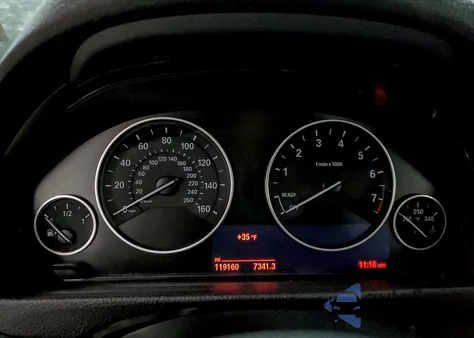 2015 BMW 320 I xDrive z USA, uszkodzony, nr VIN WBA3C3G51FNT53119